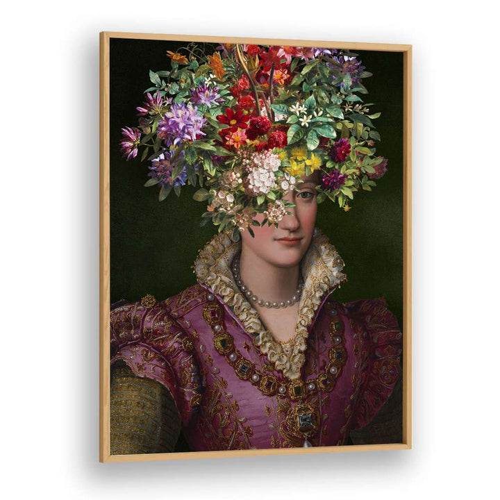 REGAL WOMAN FLORAL CROWN