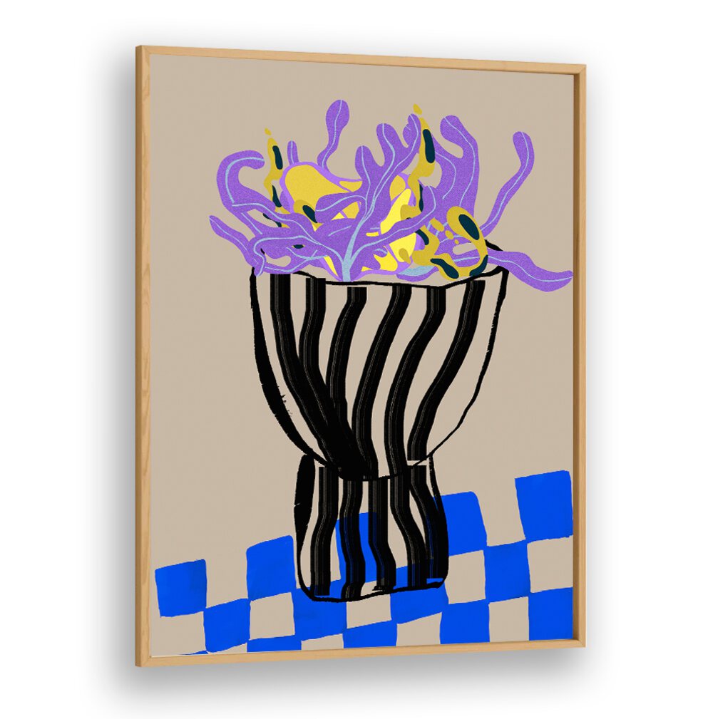 Stylish MODERN VASE with striking ABSTRACT PAINTINGS design, perfect for enhancing contemporary home décor.