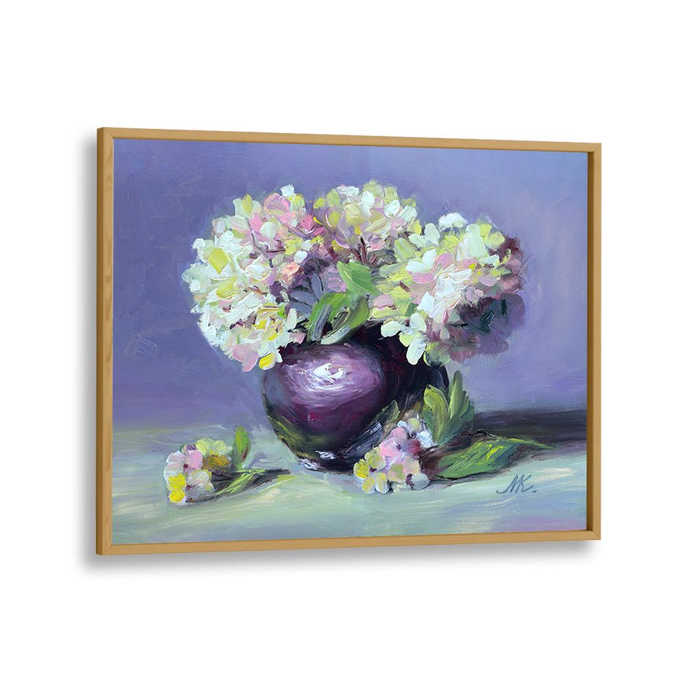 PAINTERLY HYDRANGEAS IN VASE