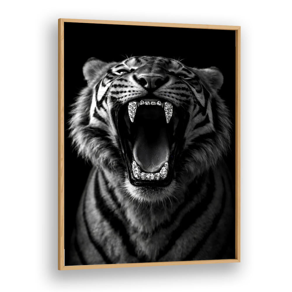 HYPER-REALISTIC TIGER