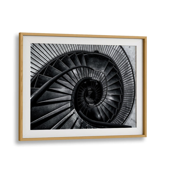BLACK & WHITE SPIRAL STAIRCASE