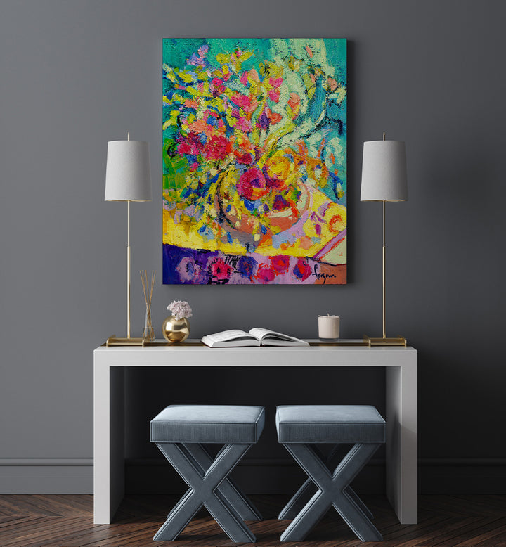 RADIANT FLORAL HARMONY