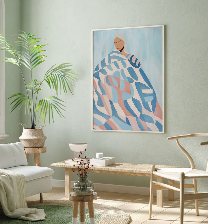SERENE PATTERNED WOMAN