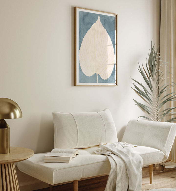 SOFT BLUE FAN LEAF