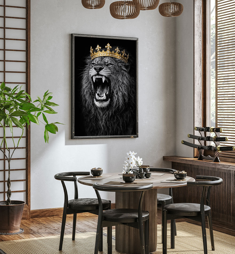 THE CROWNED KING