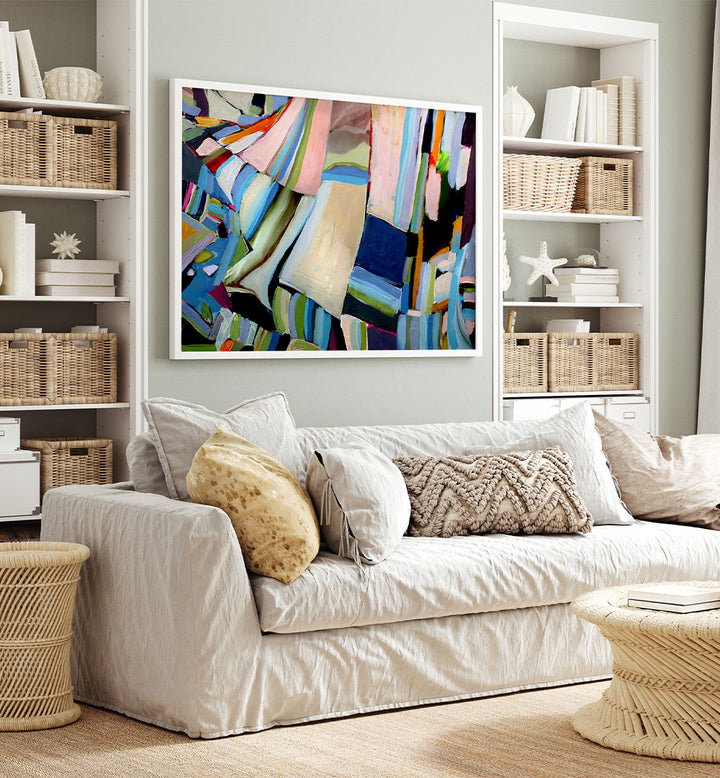 VIBRANT ABSTRACT FORMS