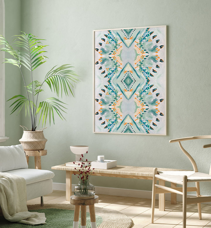 VIBRANT ABSTRACT SYMMETRY