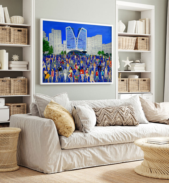 VIBRANT CITY CROWD