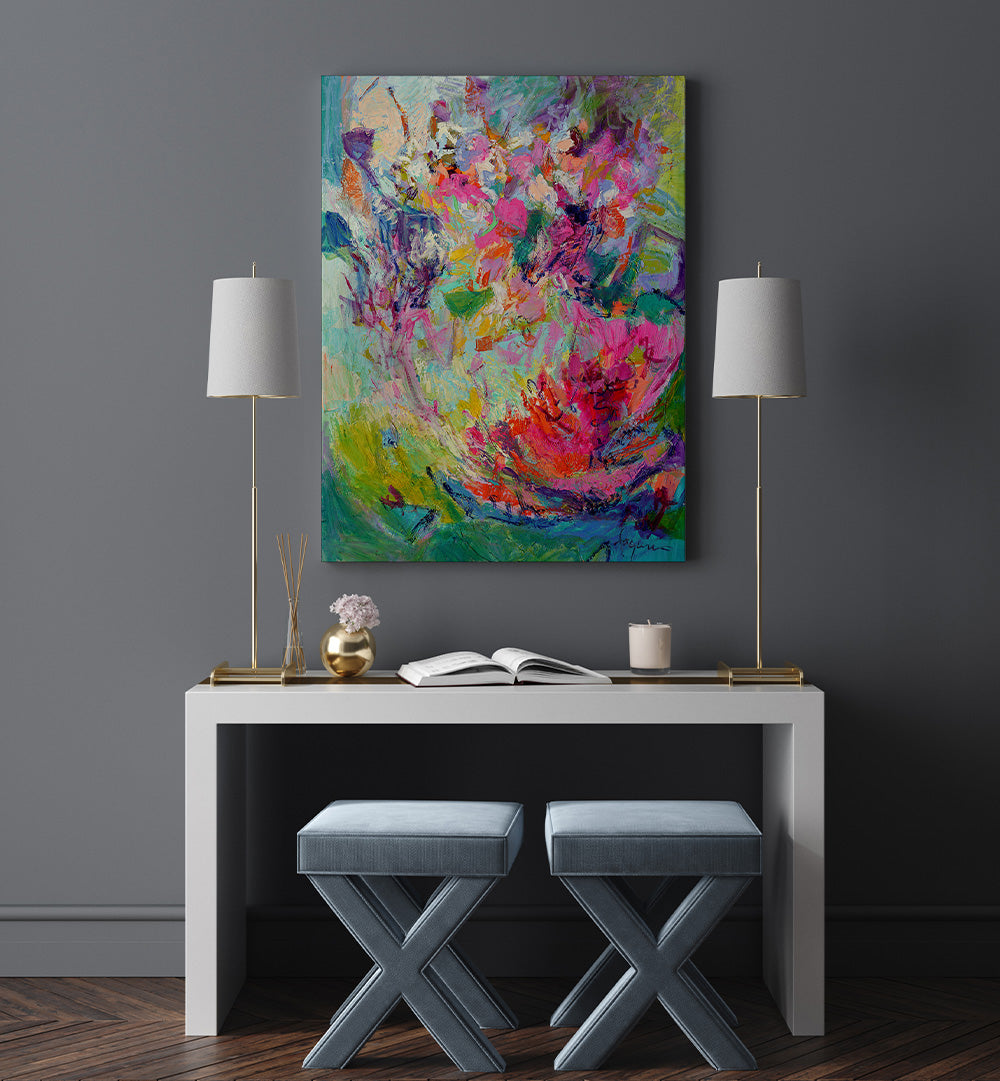VIBRANT ESSENCE