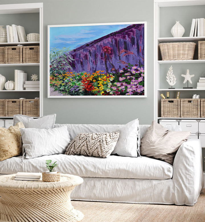 VIBRANT GARDEN WALL