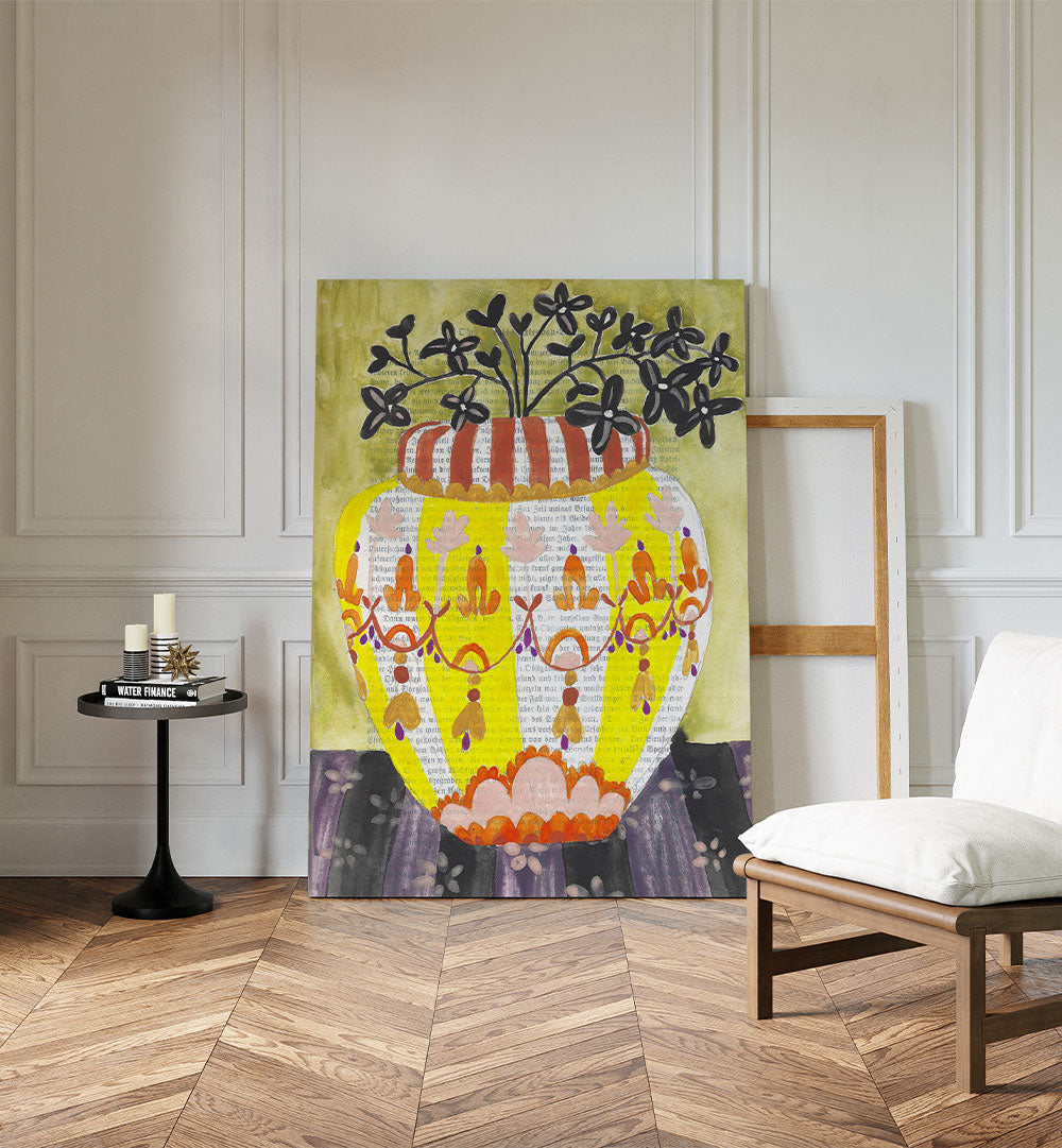 VIBRANT STRIPED VASE
