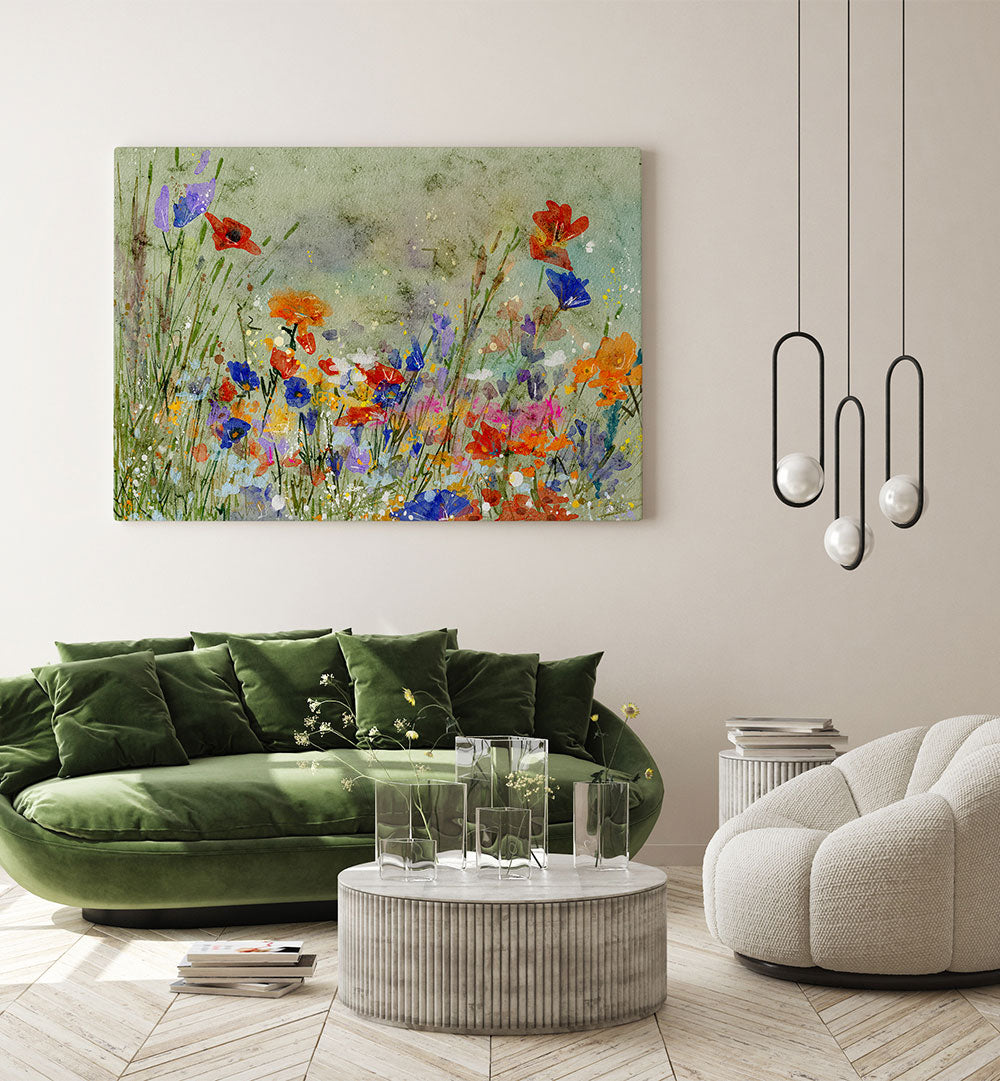 VIBRANT WILDFLOWER MEADOW