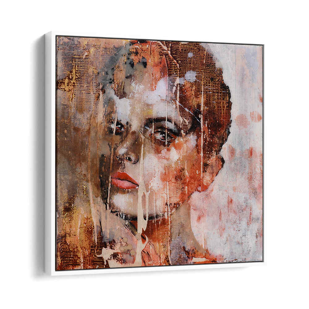 EXPRESSIVE VIBRANT SHADES