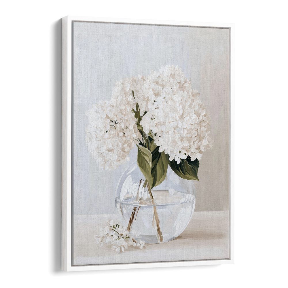 WHITE HYDRANGEAS VASE
