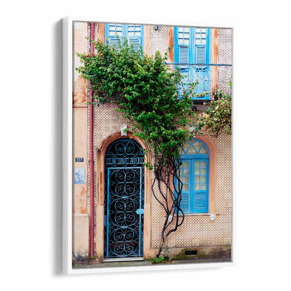 COLONIAL FACADE IN SALVADOR DE BAHIA   , BEACH PAINTINGS