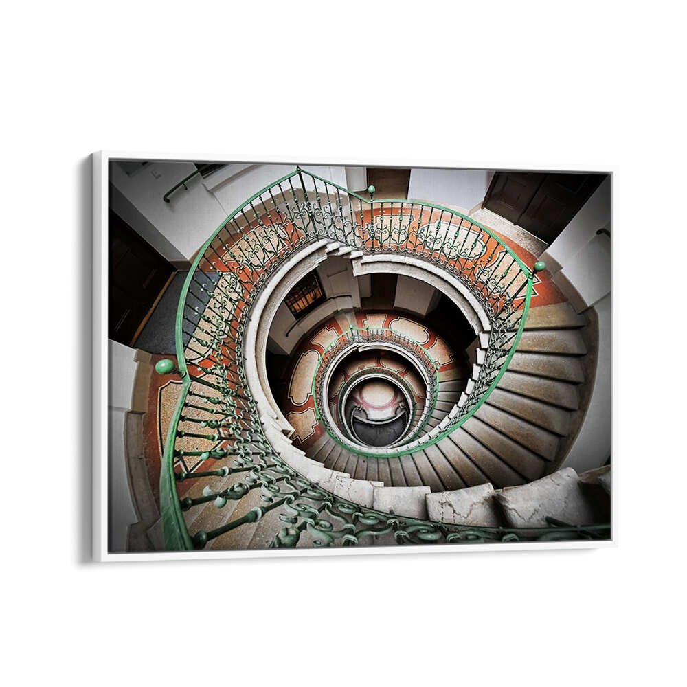 CIRCULAR STAIRCASE ARCHITECTURE