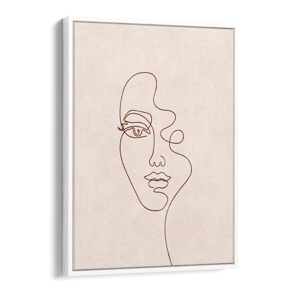 CONTOURED ELEGANCE