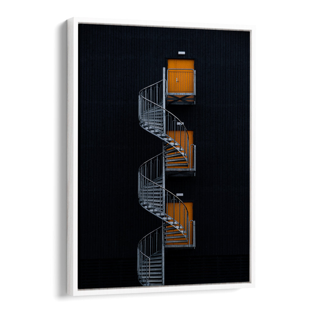 SPIRAL STAIRCASE XB