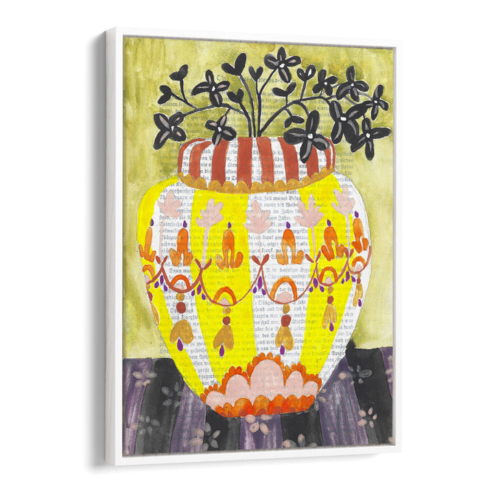 VIBRANT STRIPED VASE
