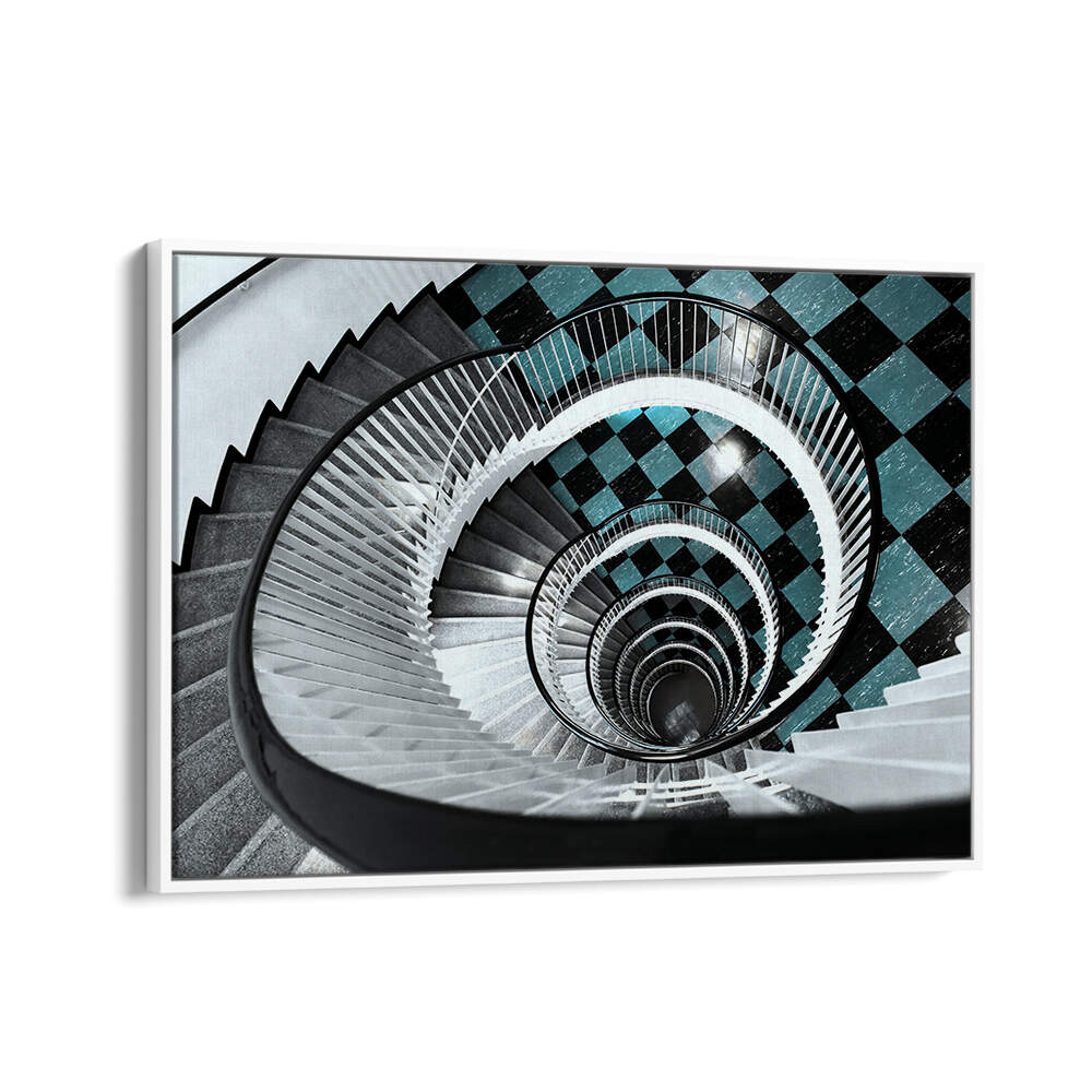 DESCENT OVER TILES