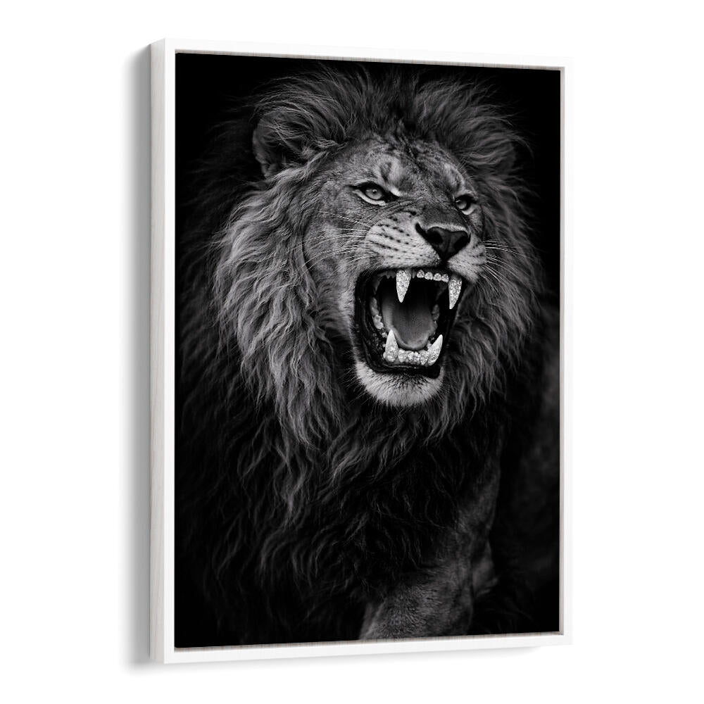 ROARING LION