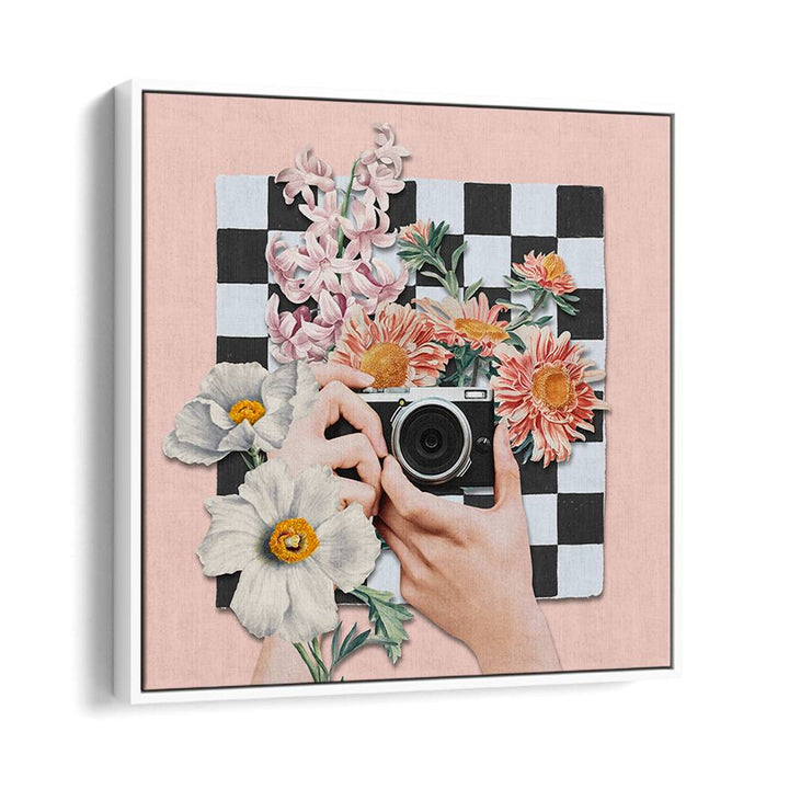 VINTAGE CAMERA FLORAL DREAMS