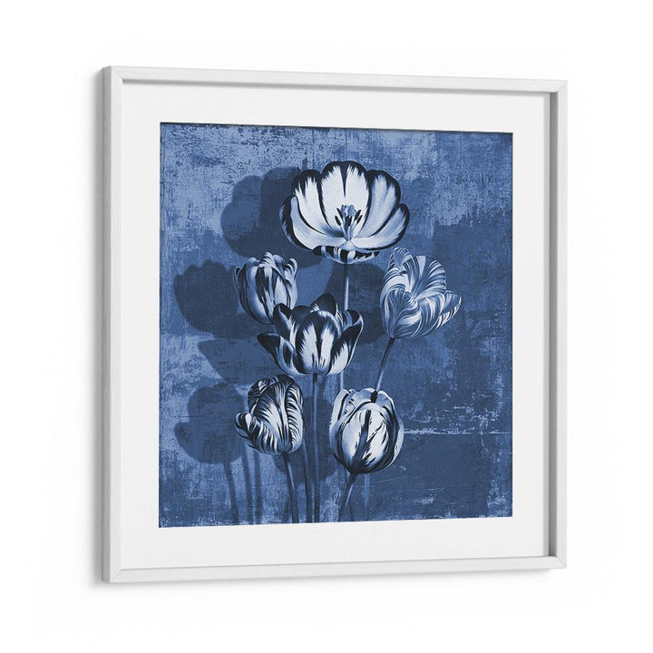 CLASSIC BLUE TULIPS