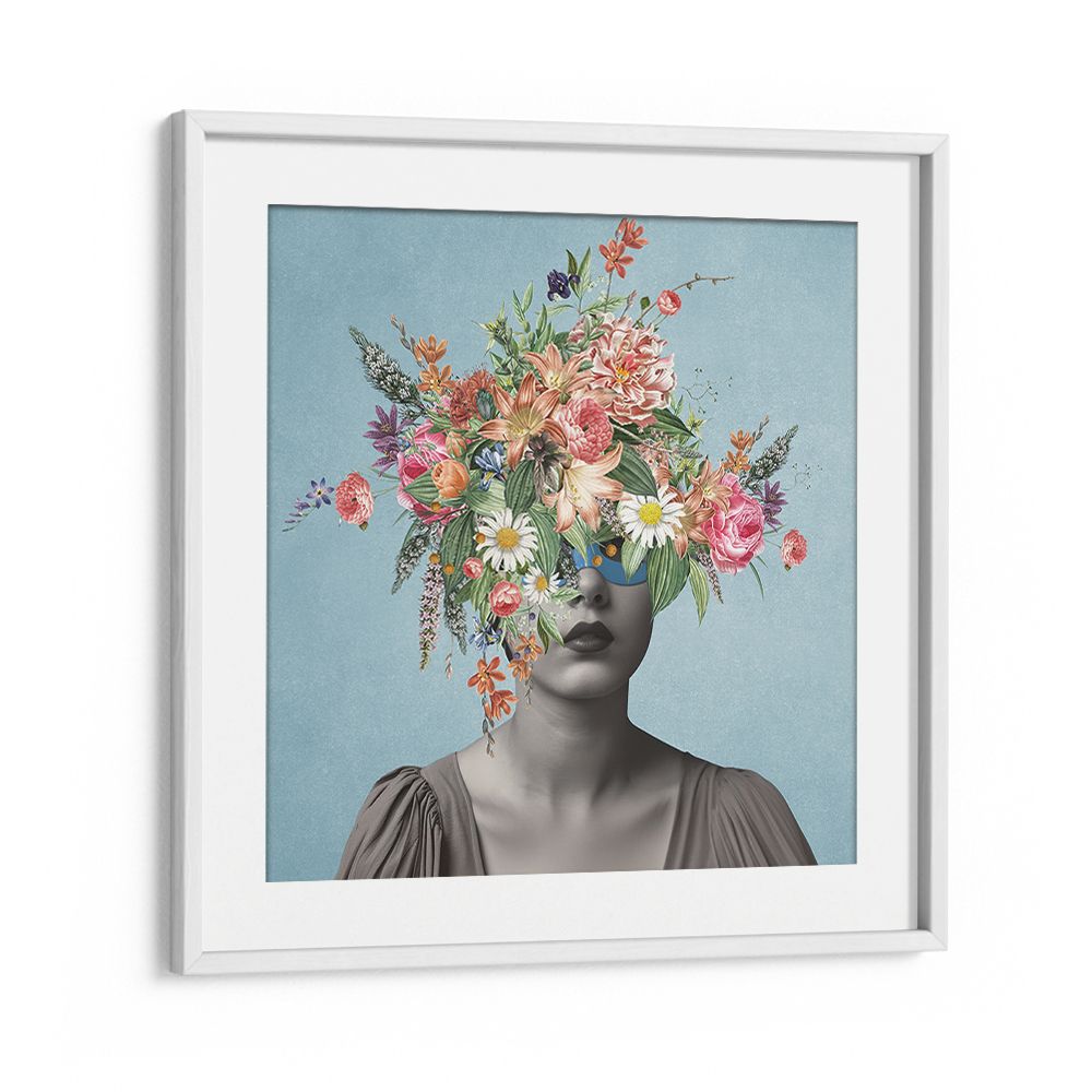 DREAMY FLORAL WOMAN