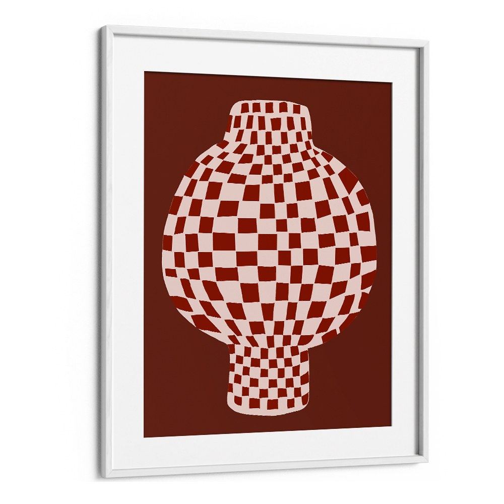 EARTHY CHECKERED VASE