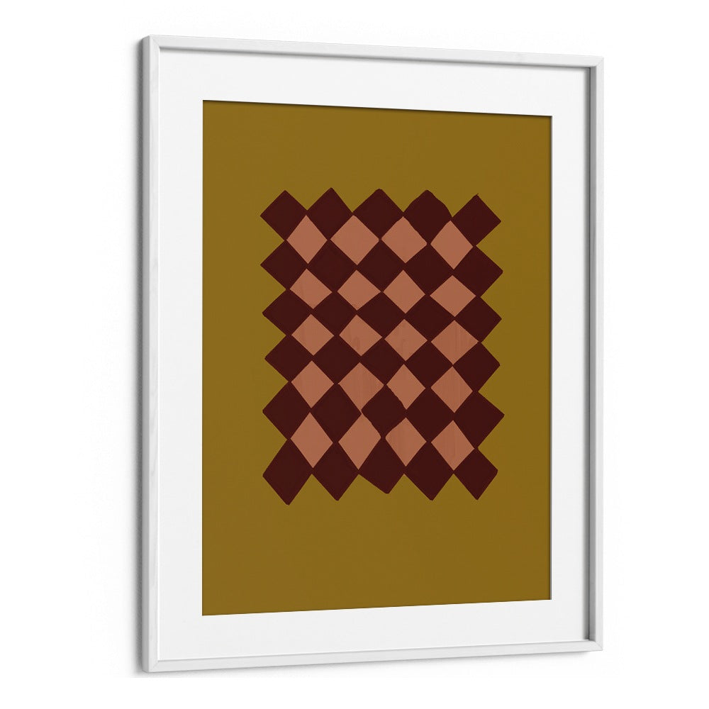 EARTHY DIAMOND PATTERN