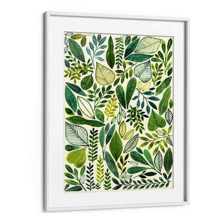 GREEN LEAVES IN VARIOUS SHAPES