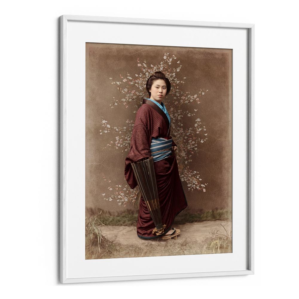 KIMONO WOMAN CHERRY BLOSSOMS