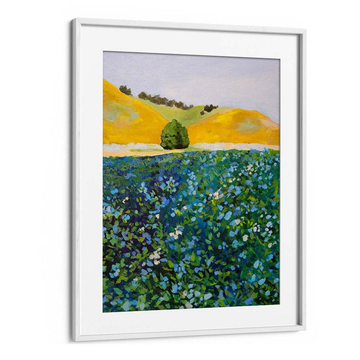 VIBRANT BLUE FLOWER FIELD