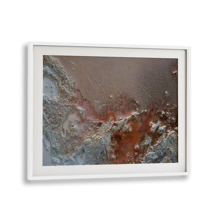 Transform your space with RESILIENCE, ABSTRACT PAINTINGS featuring modern artistry in captivating colors.
