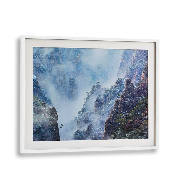 Breathtaking MOUNT HALLELUJAH ROY, PHOTOGRAPHY PRINTS showcasing majestic landscapes and vibrant colors for your wall.