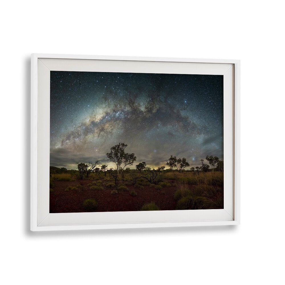 Stunning night sky over the Australian outback in RED HORIZON - WESTERN AUSTRALIA, PHOTOGRAPHY PRINTS collection.
