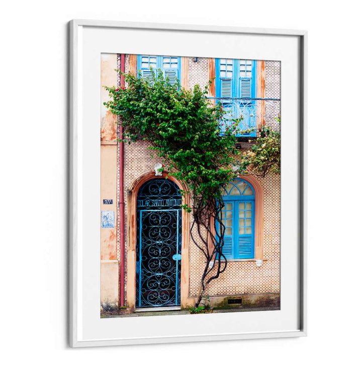 COLONIAL FACADE IN SALVADOR DE BAHIA   , BEACH PAINTINGS