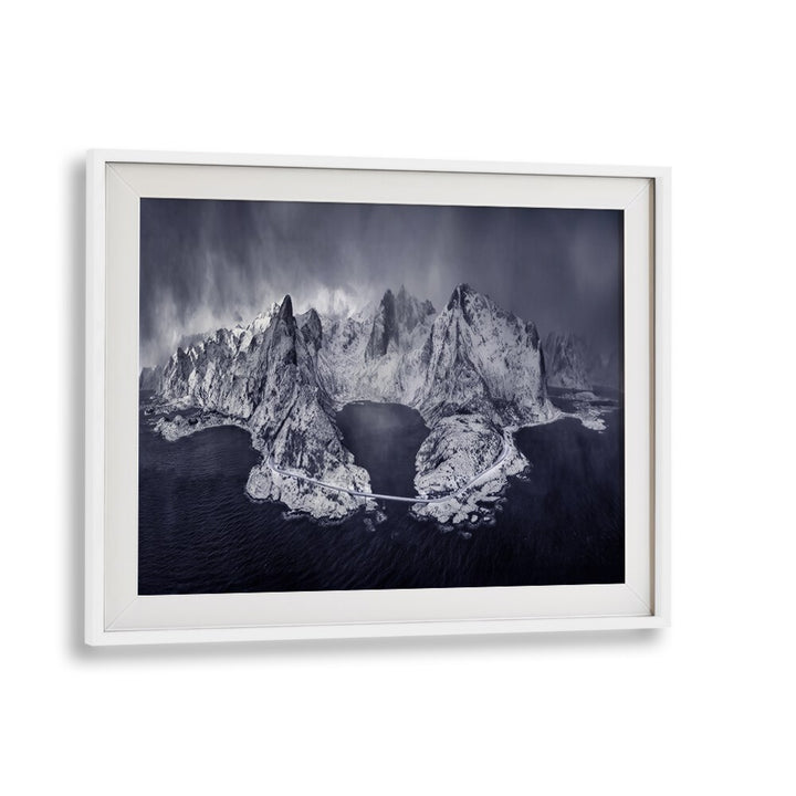 LOFOTEN IN A STORMY DAY - BW BY MICHAEL ZHENG , LANDSCAPE PHOTO PRINTS