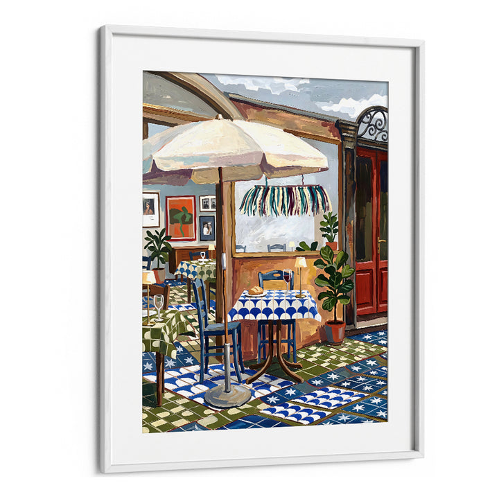 CHARMING CAFE PATIO