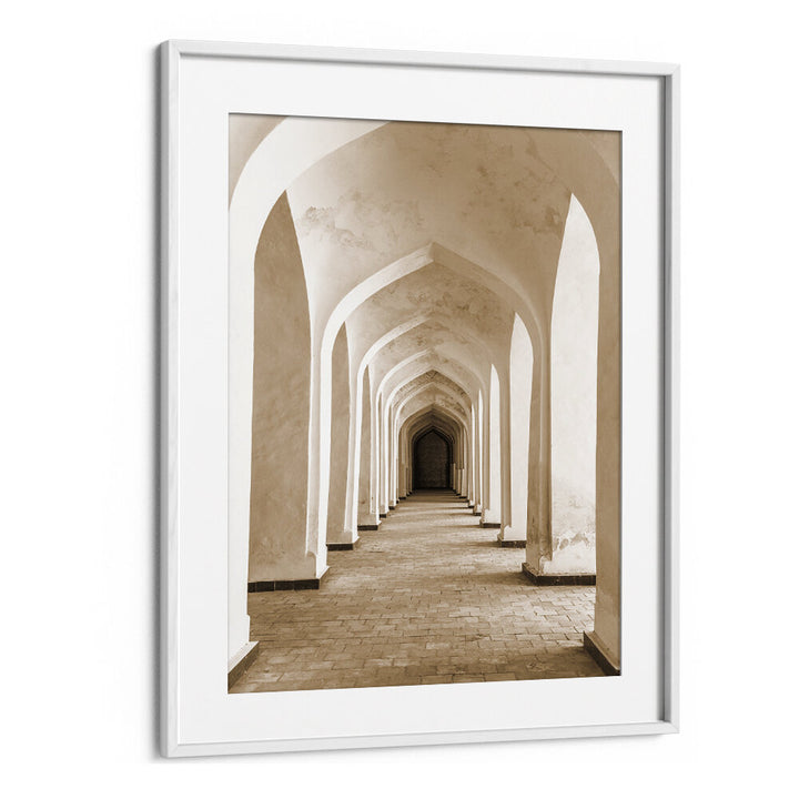 CORRIDOR OF CALM