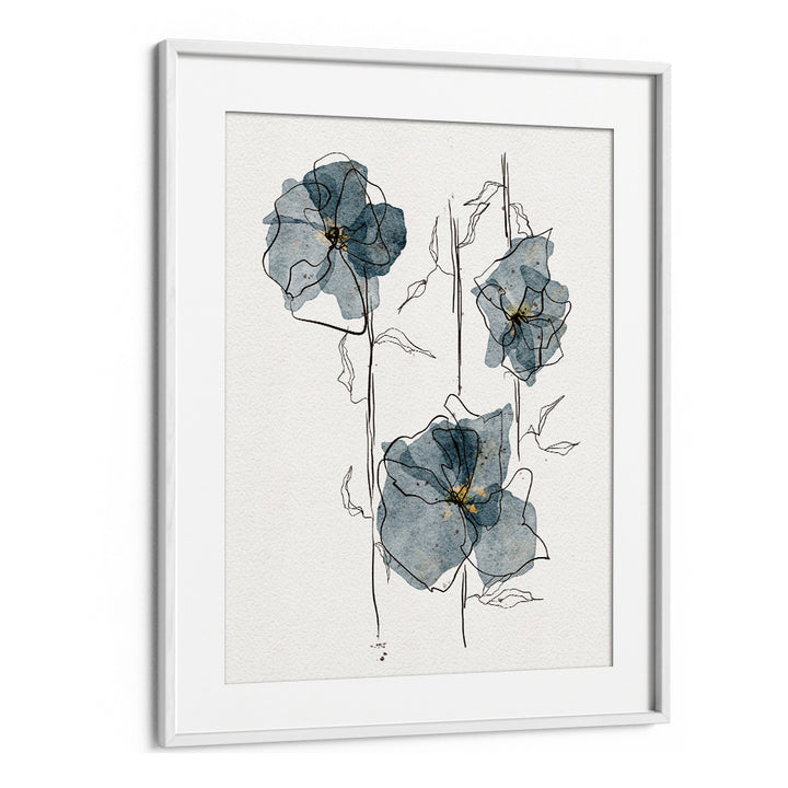 DELICATE BLUE BLOOMS