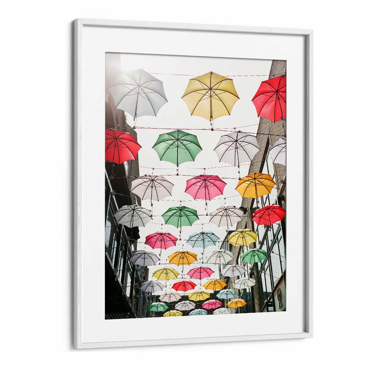 UMBRELLAS BY RAISA ZWART , LANDSCAPE PHOTO PRINTS