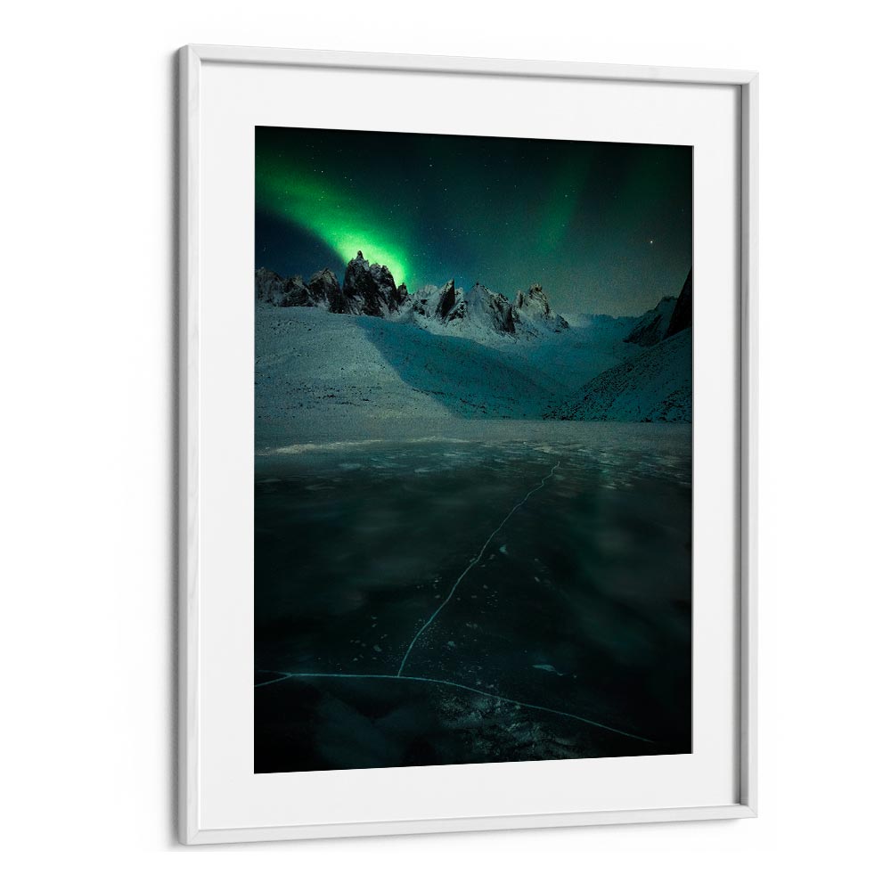 AURORA OVER MOUNT MONOLITH BY YAN ZHANG , LANDSCAPE PHOTO PRINTS