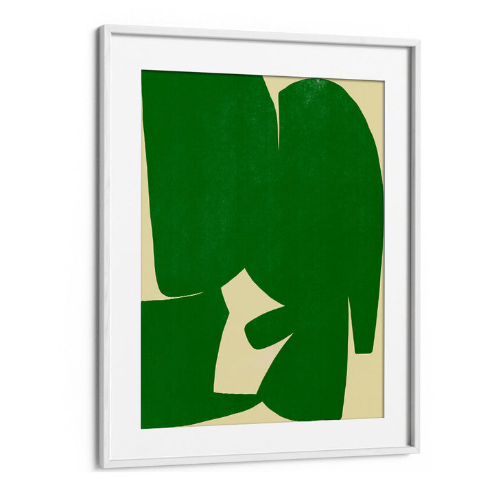 CUT OUT IN GREEN