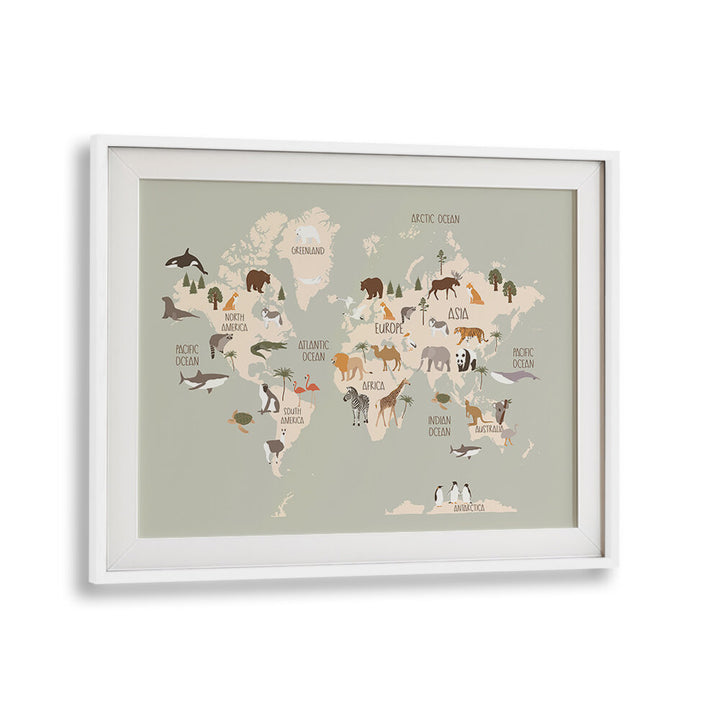WILDLIFE WORLD MAP , KIDS ROOM PAINTINGS