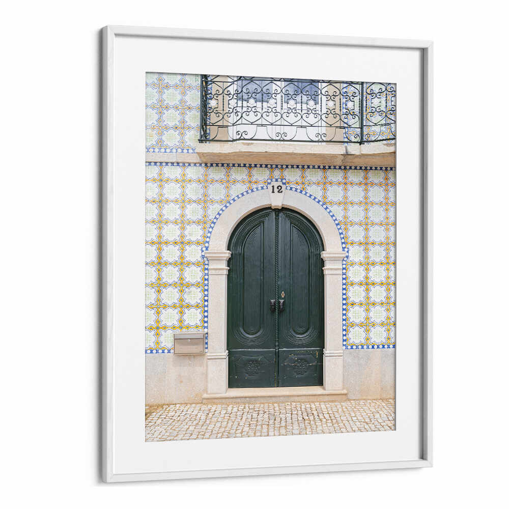 ORNATE DOORWAY , PHOTOGRAPHY PRINTS