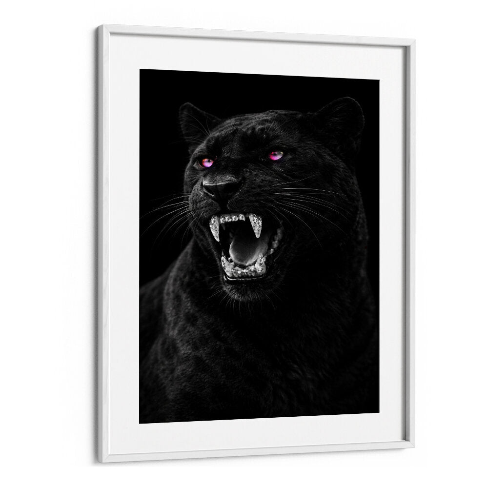 ROARING LEOPARD