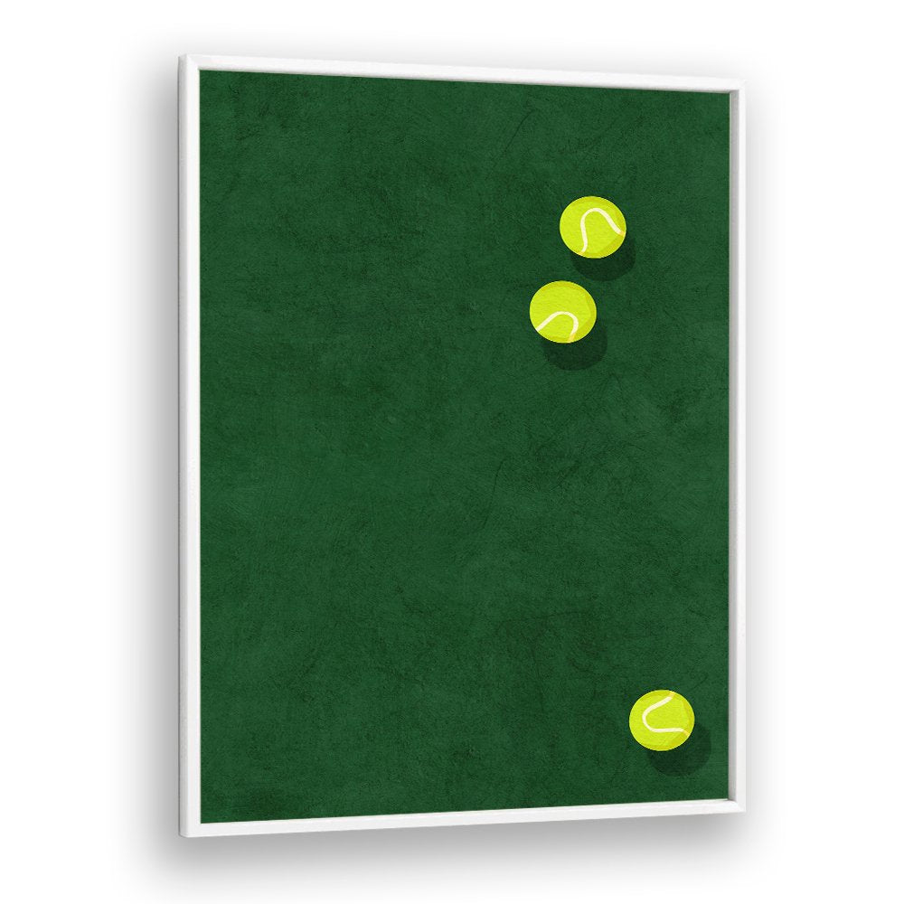 GREEN COURT TENNIS BALLS