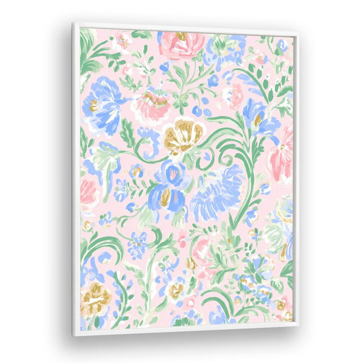 ROMANTIC FLOWER PATTERN