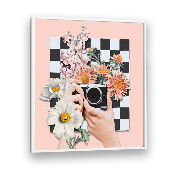 VINTAGE CAMERA FLORAL DREAMS